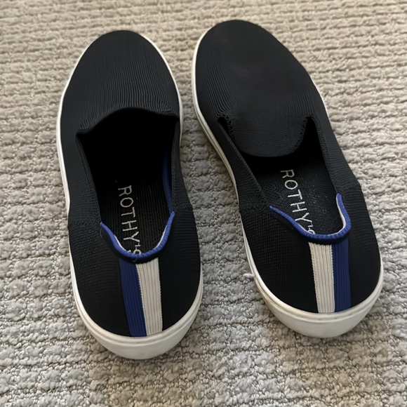 Black Rothy’s - Picture 4 of 4